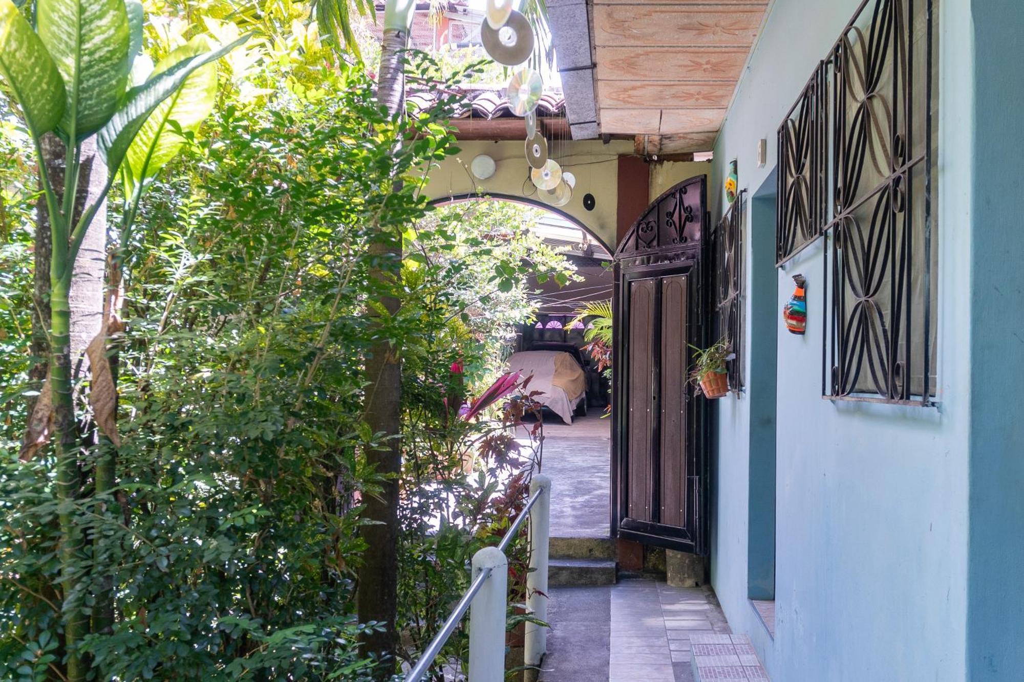 Hostal Delmy Suchitoto Exteriör bild